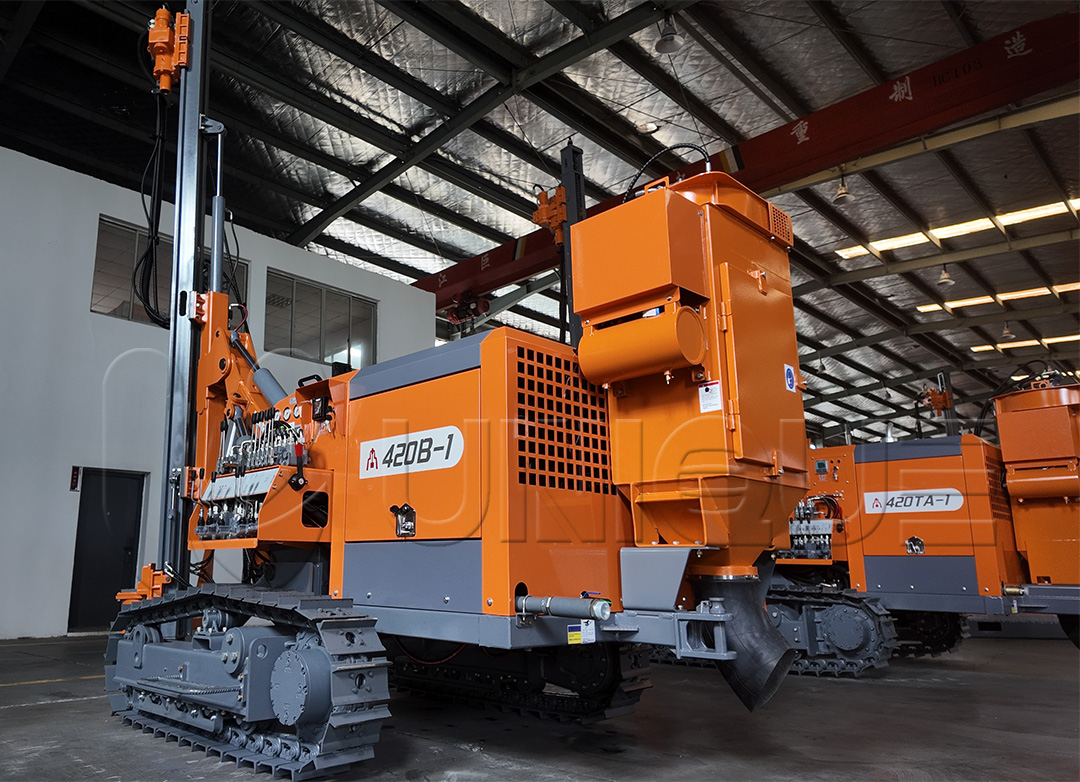Integrated vs. Split-Mount DTH Blast Drilling Rigs: How to Choose? Spilt DTH drilling rig 1 - Integrated vs. Split-Mount DTH Blast Drilling Rigs: How to Choose?